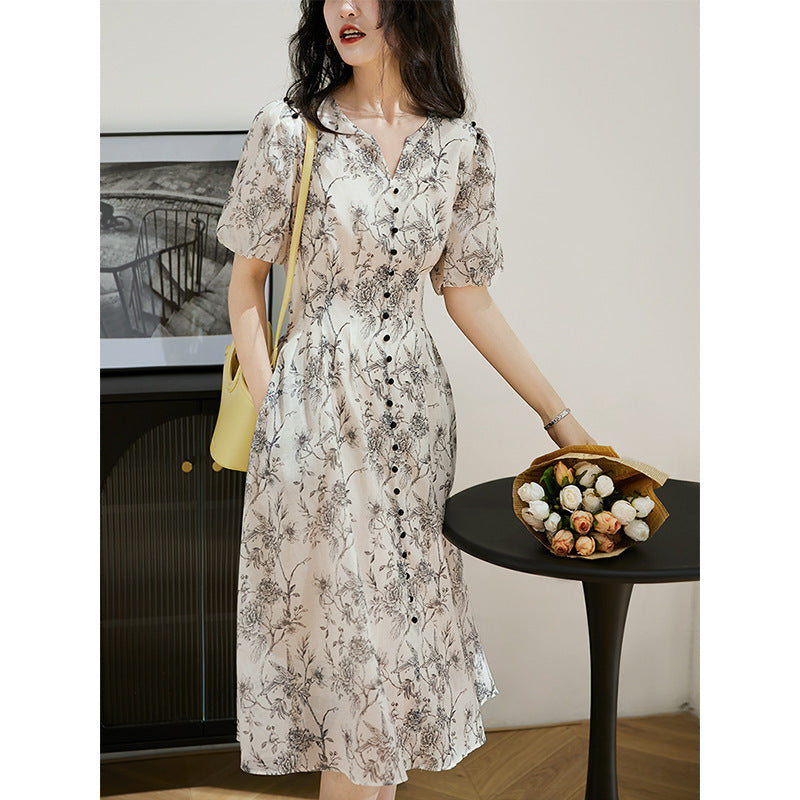 V-neck Temperament Short Sleeve Slimming A- Line Dress